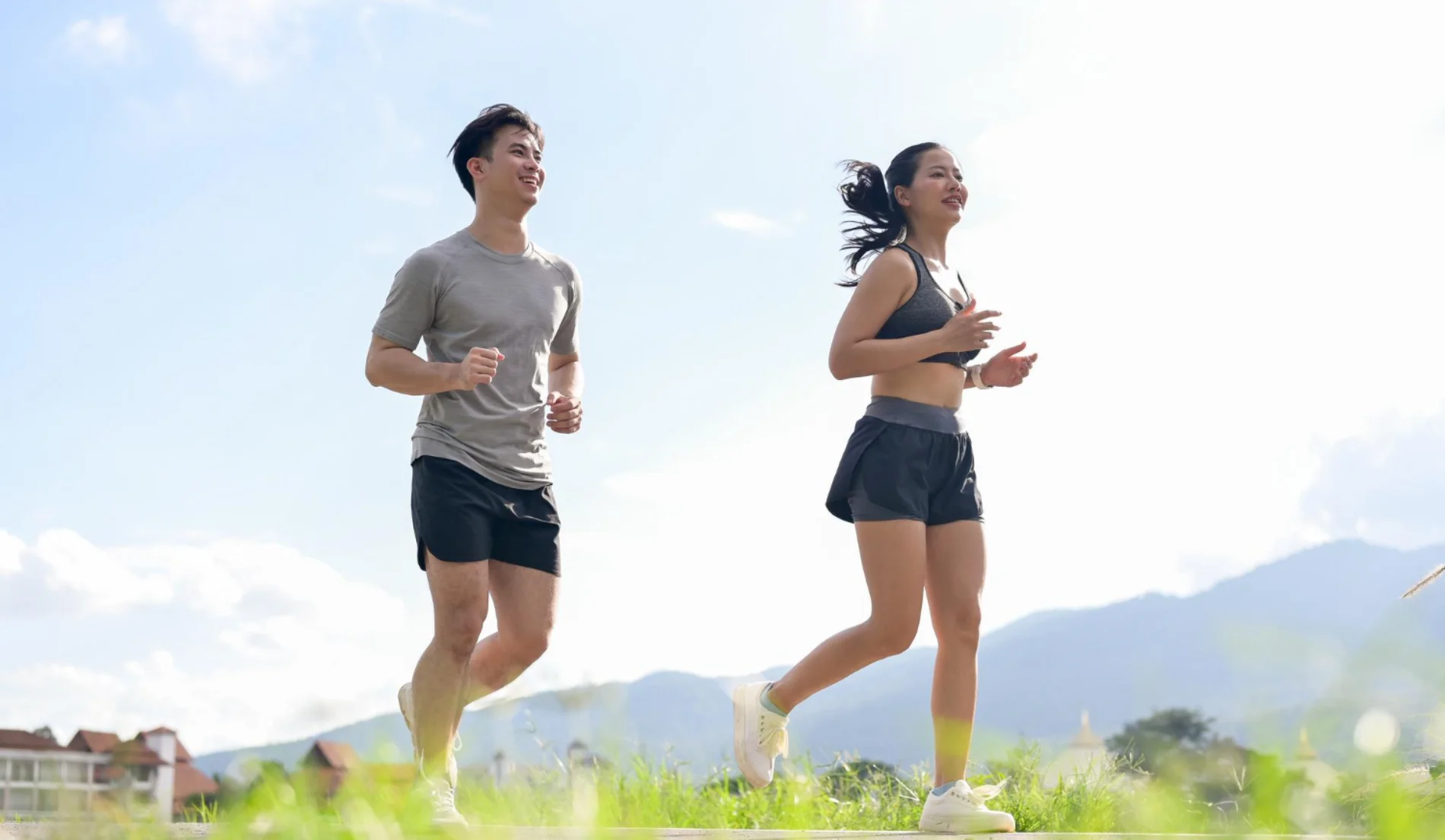 lari dan jalan cepat